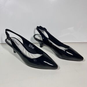 Easy Street Faye Pointed Kitten Heel Pumps